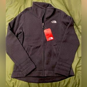 NWT Ladies TNF Sweater Fleece Jacket
